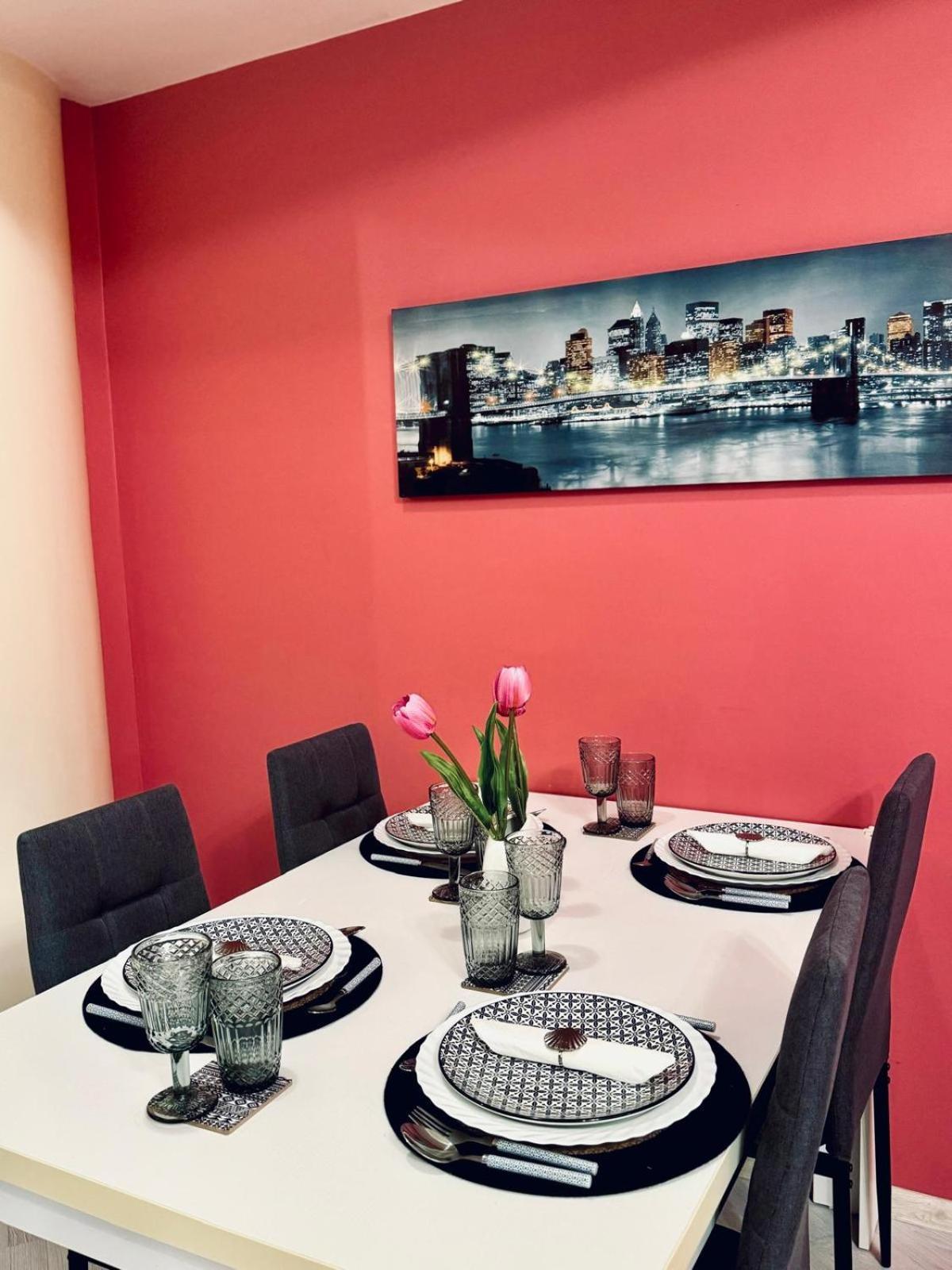 2 Rooms Urban Retreat Unirii Near City Center บูคาเรสต์ ภายนอก รูปภาพ